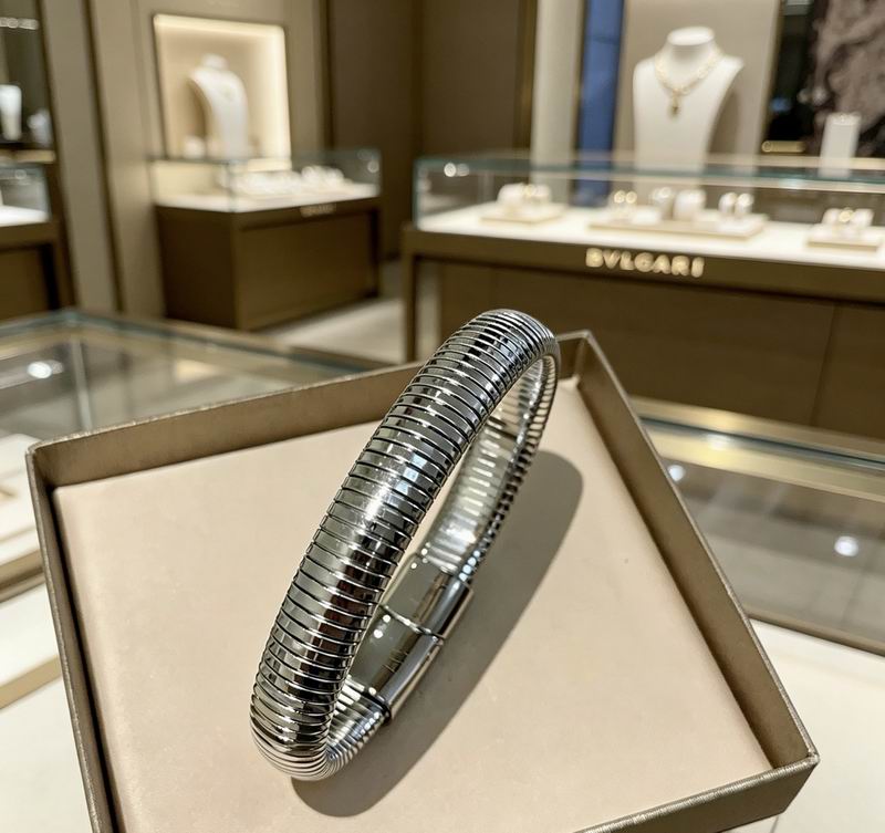 Bvlgari Bracelet 05yxs04